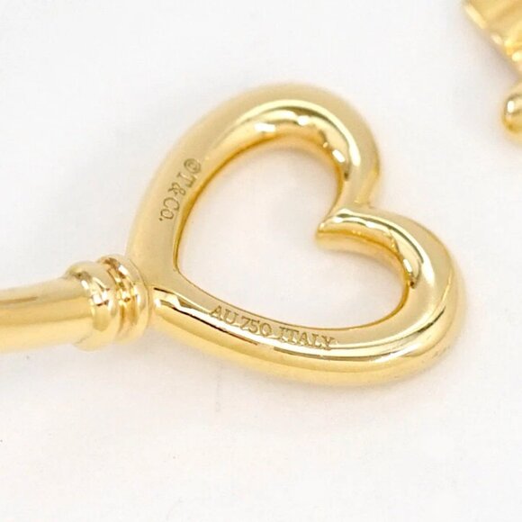 Tiffany & Co. Open Heart Key Bangle Bracelet 5.5" 18k Yellow Gold 750 Auth - Picture 4 of 6